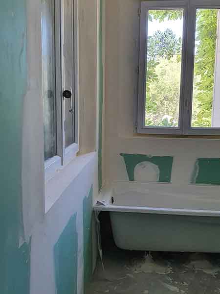 rénovation salle de bain travaux ancienne maison Chantilly 60